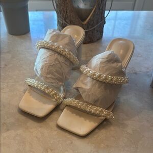 Elegant white Pearl-Embellished Women's Heels